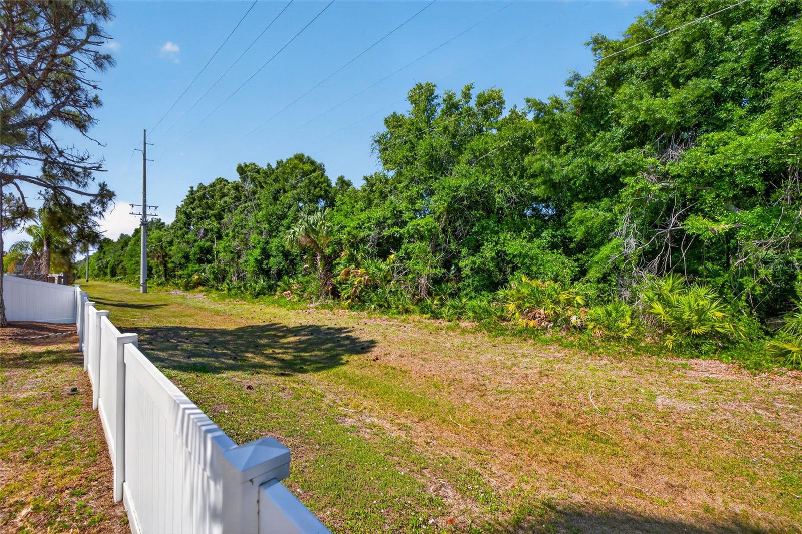 8525 HEYWARD RD, TAMPA, FL, 33635