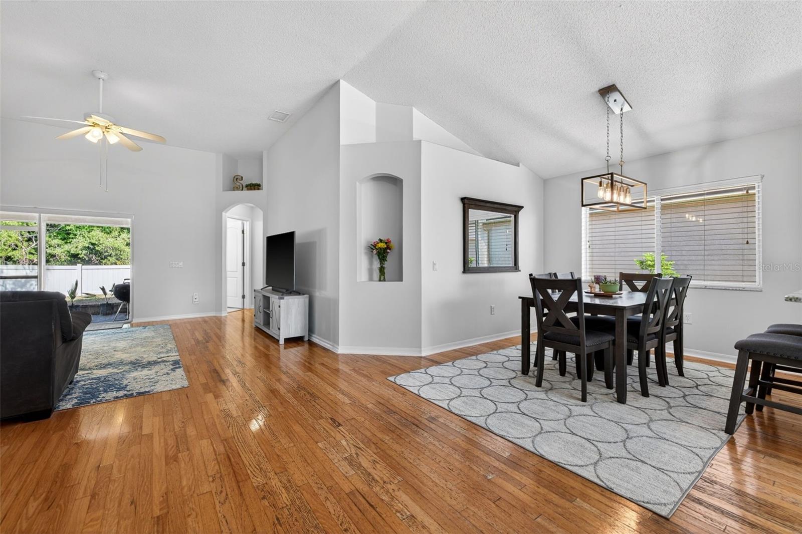 8525 HEYWARD RD, TAMPA, FL, 33635