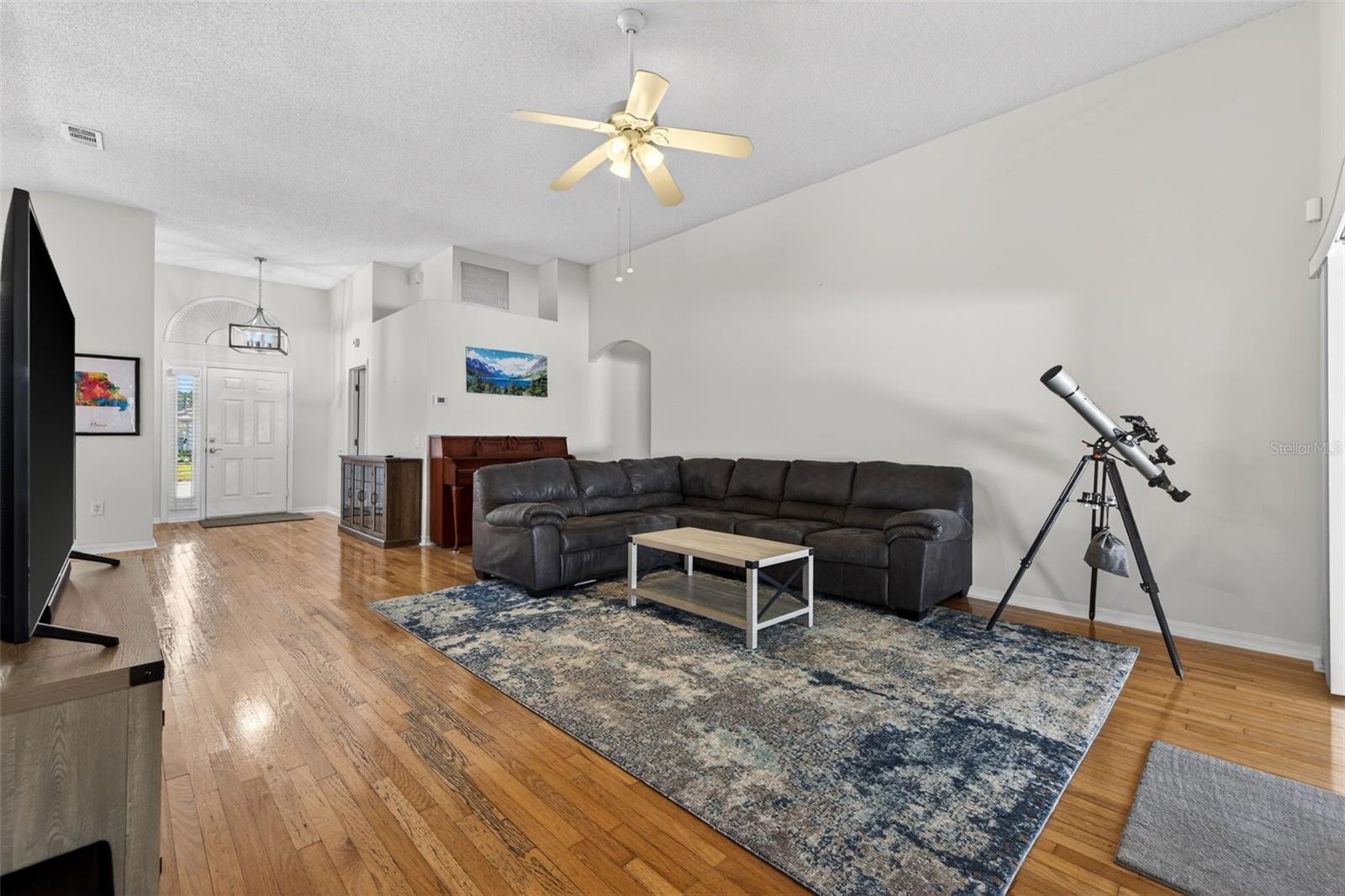 8525 HEYWARD RD, TAMPA, FL, 33635