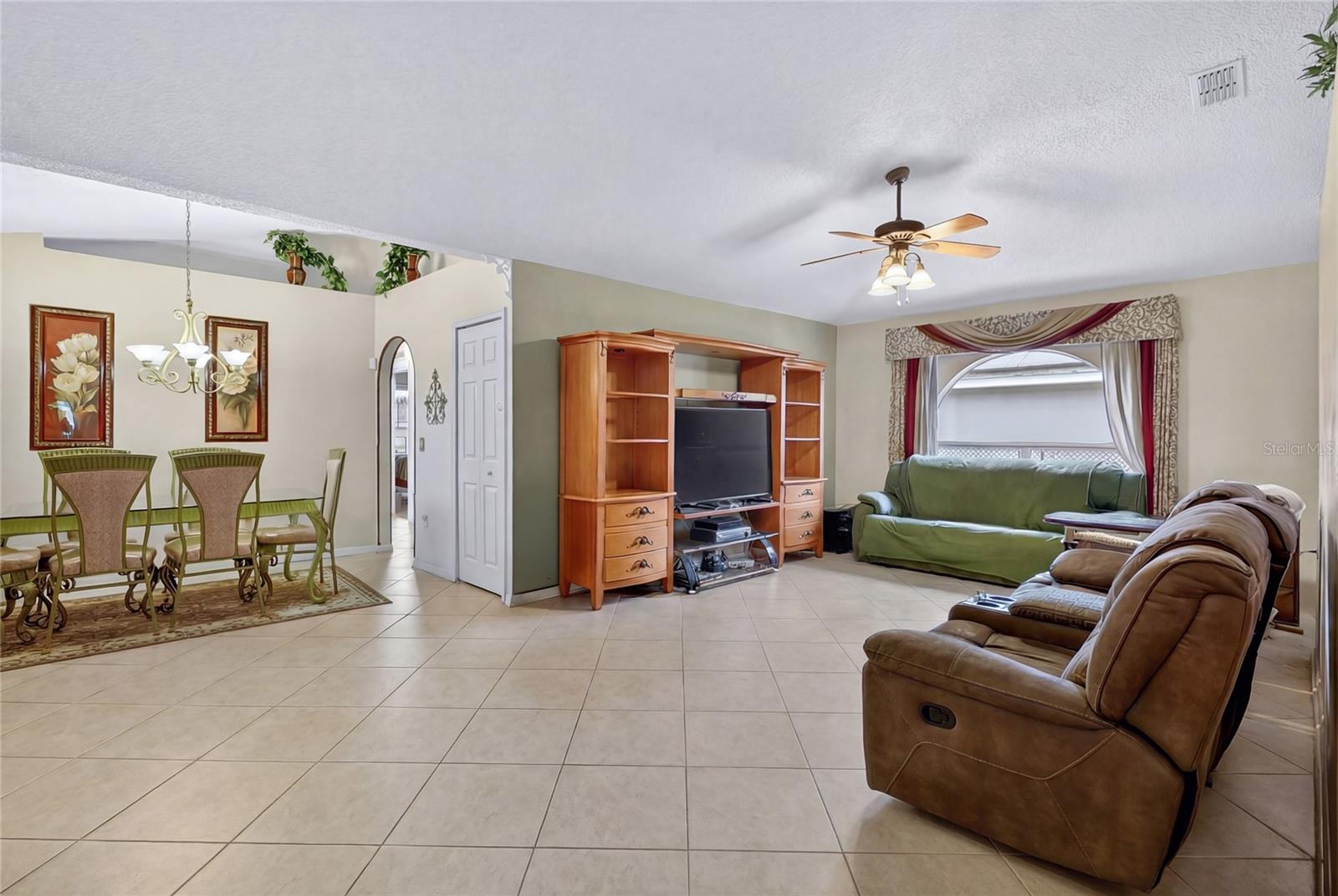 1912 LAKEVIEW PL, KISSIMMEE, FL, 34759