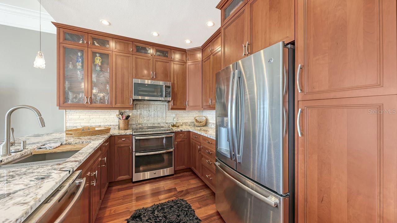 750 N TAMIAMI TRL #PH08, SARASOTA, FL, 34236