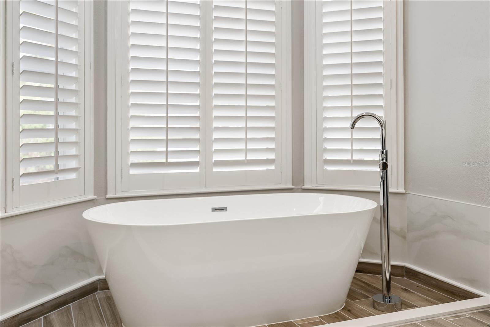 6911 RIVERSEDGE STREET CIR, BRADENTON, FL, 34202