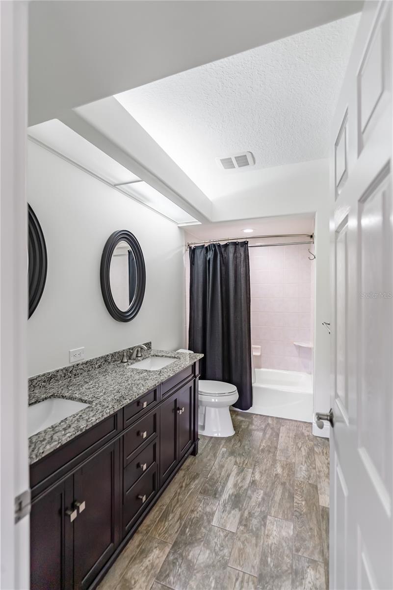 6911 RIVERSEDGE STREET CIR, BRADENTON, FL, 34202