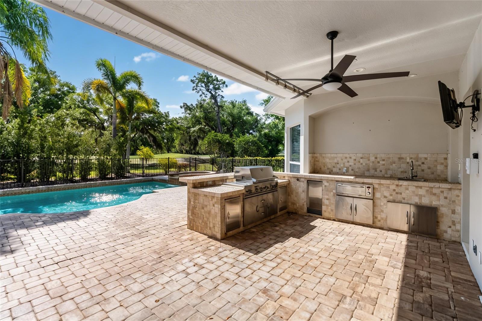 6911 RIVERSEDGE STREET CIR, BRADENTON, FL, 34202