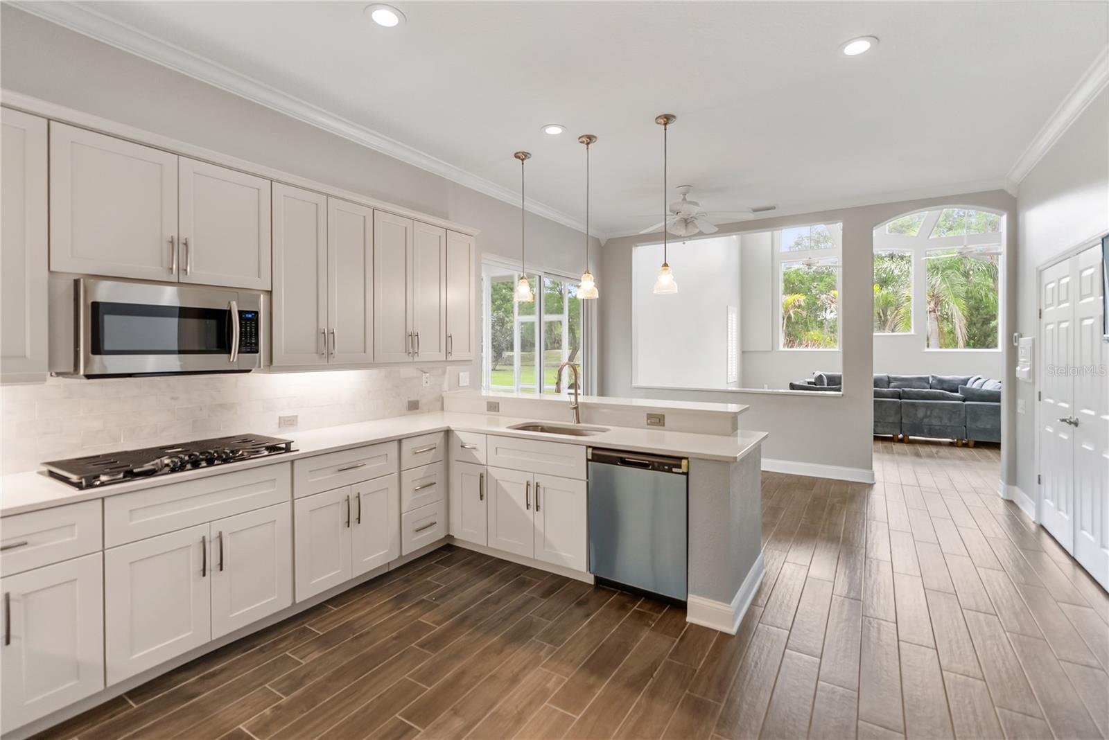 6911 RIVERSEDGE STREET CIR, BRADENTON, FL, 34202