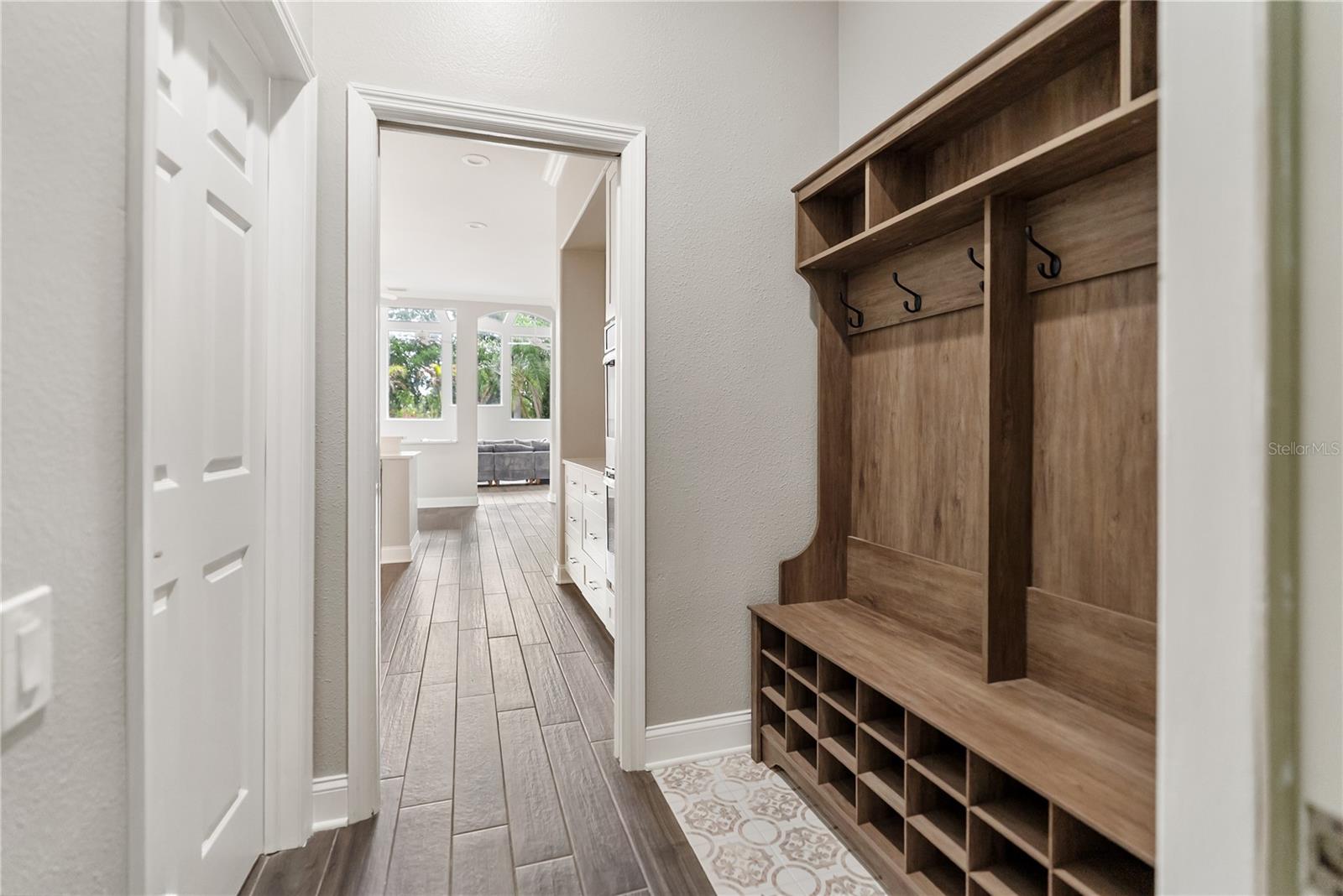 6911 RIVERSEDGE STREET CIR, BRADENTON, FL, 34202