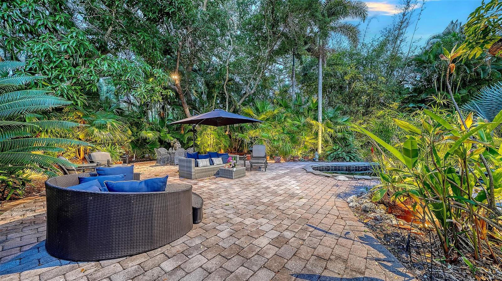 922 INDIAN BEACH DR, SARASOTA, FL, 34234