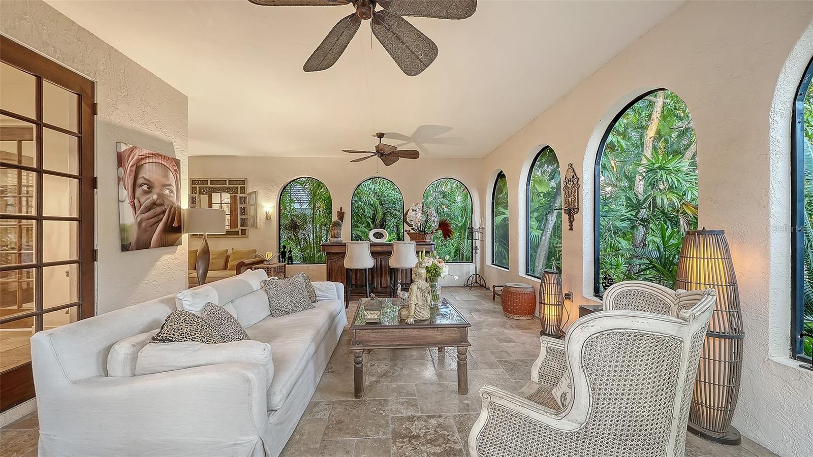 922 INDIAN BEACH DR, SARASOTA, FL, 34234