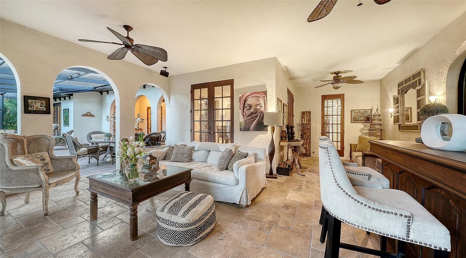 922 INDIAN BEACH DR, SARASOTA, FL, 34234