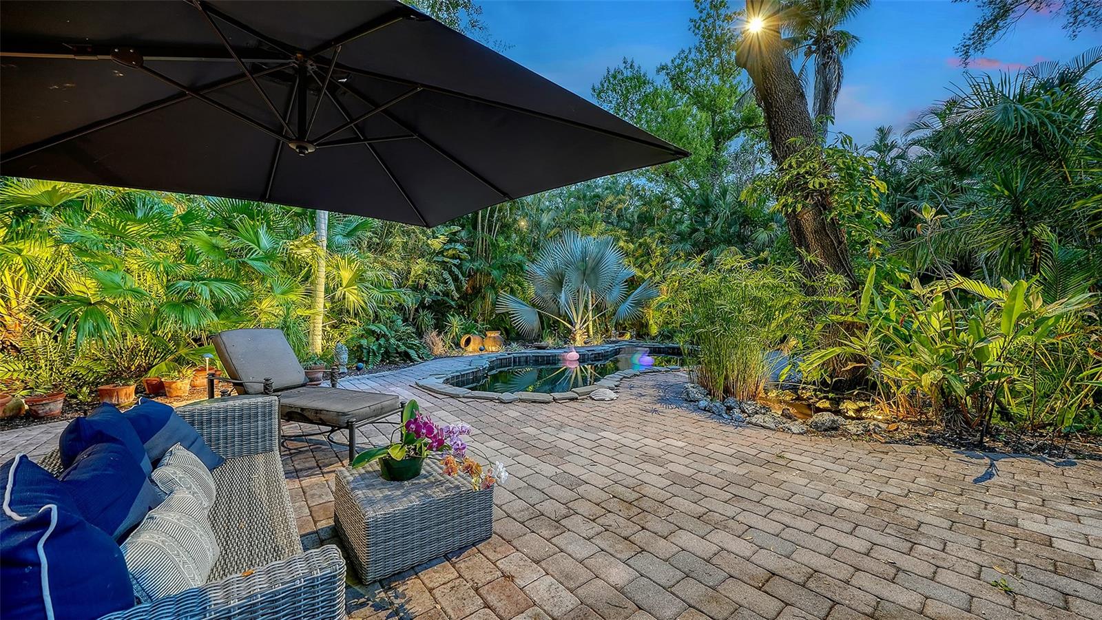 922 INDIAN BEACH DR, SARASOTA, FL, 34234