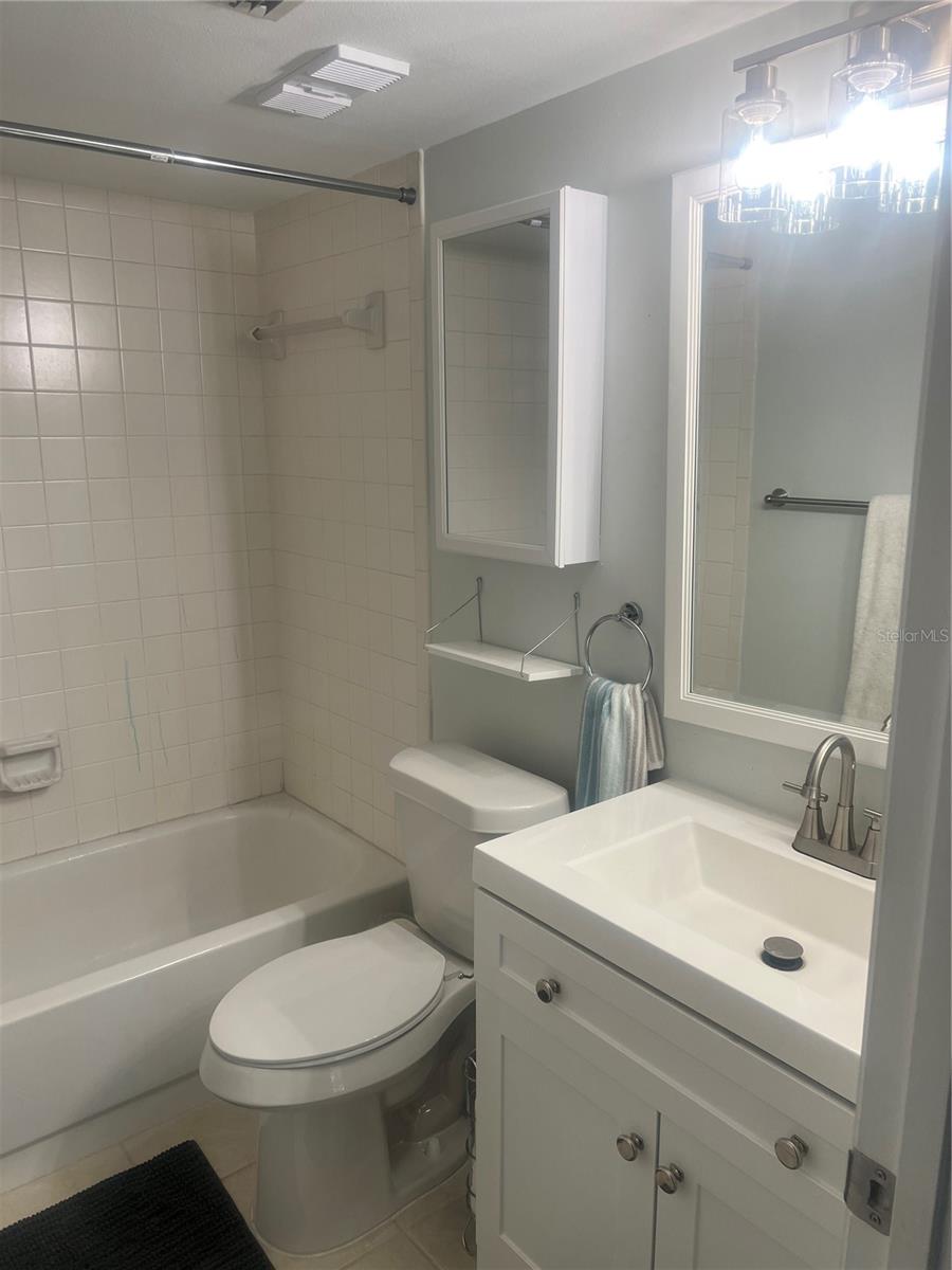 3215 BENEVA RD #204, SARASOTA, FL, 34232