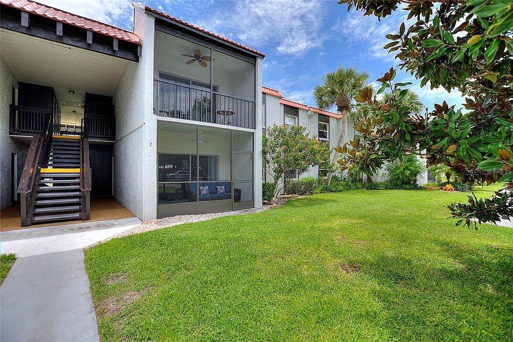 3215 BENEVA RD #204, SARASOTA, FL, 34232