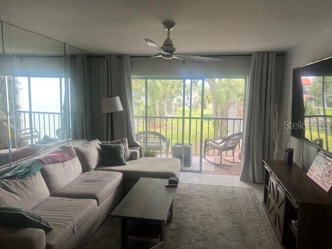 3215 BENEVA RD #204, SARASOTA, FL, 34232