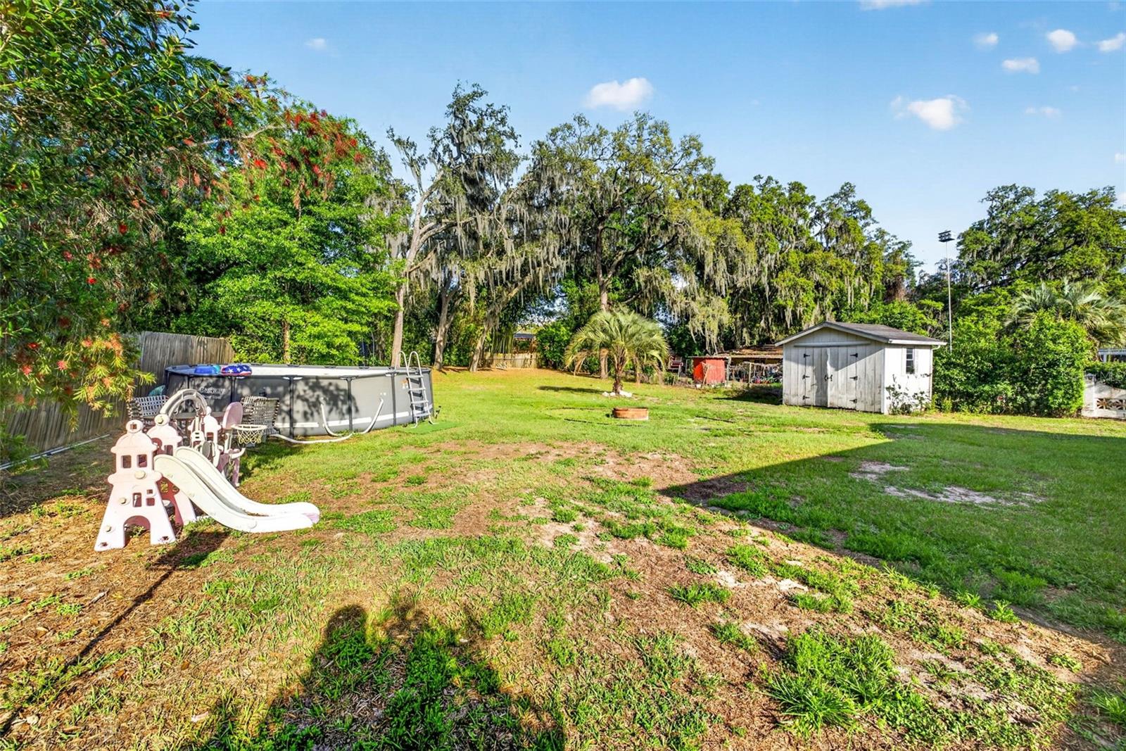 5068 LAKEWOOD DR, DADE CITY, FL, 33523