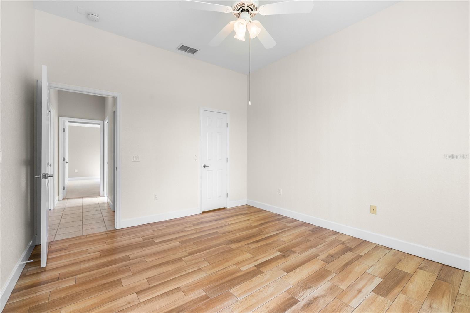 2636 HUNTINGTON HILLS DR, LAKELAND, FL, 33810