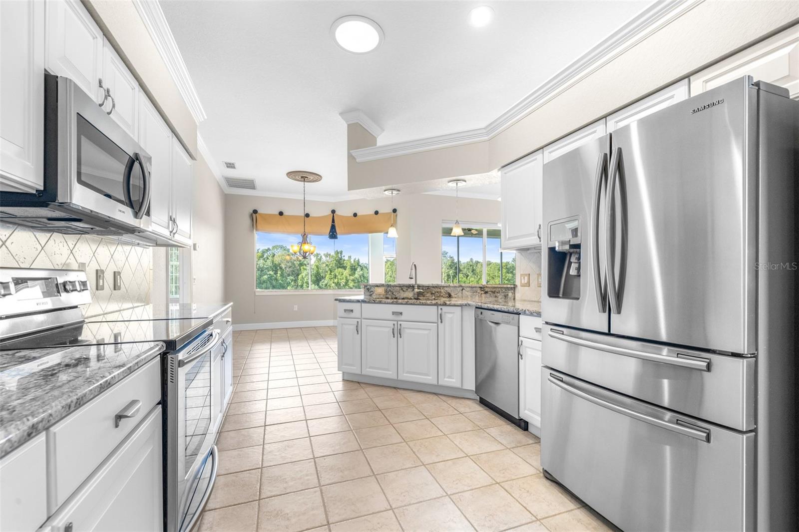 2636 HUNTINGTON HILLS DR, LAKELAND, FL, 33810