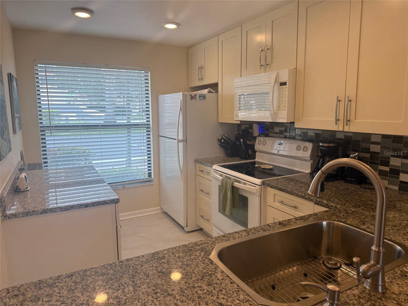 6180 SUN BLVD #115, ST PETERSBURG, FL, 33715