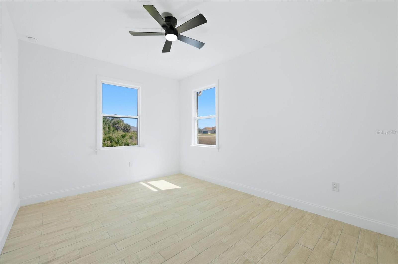 8 BANK CT, PLACIDA, FL, 33946