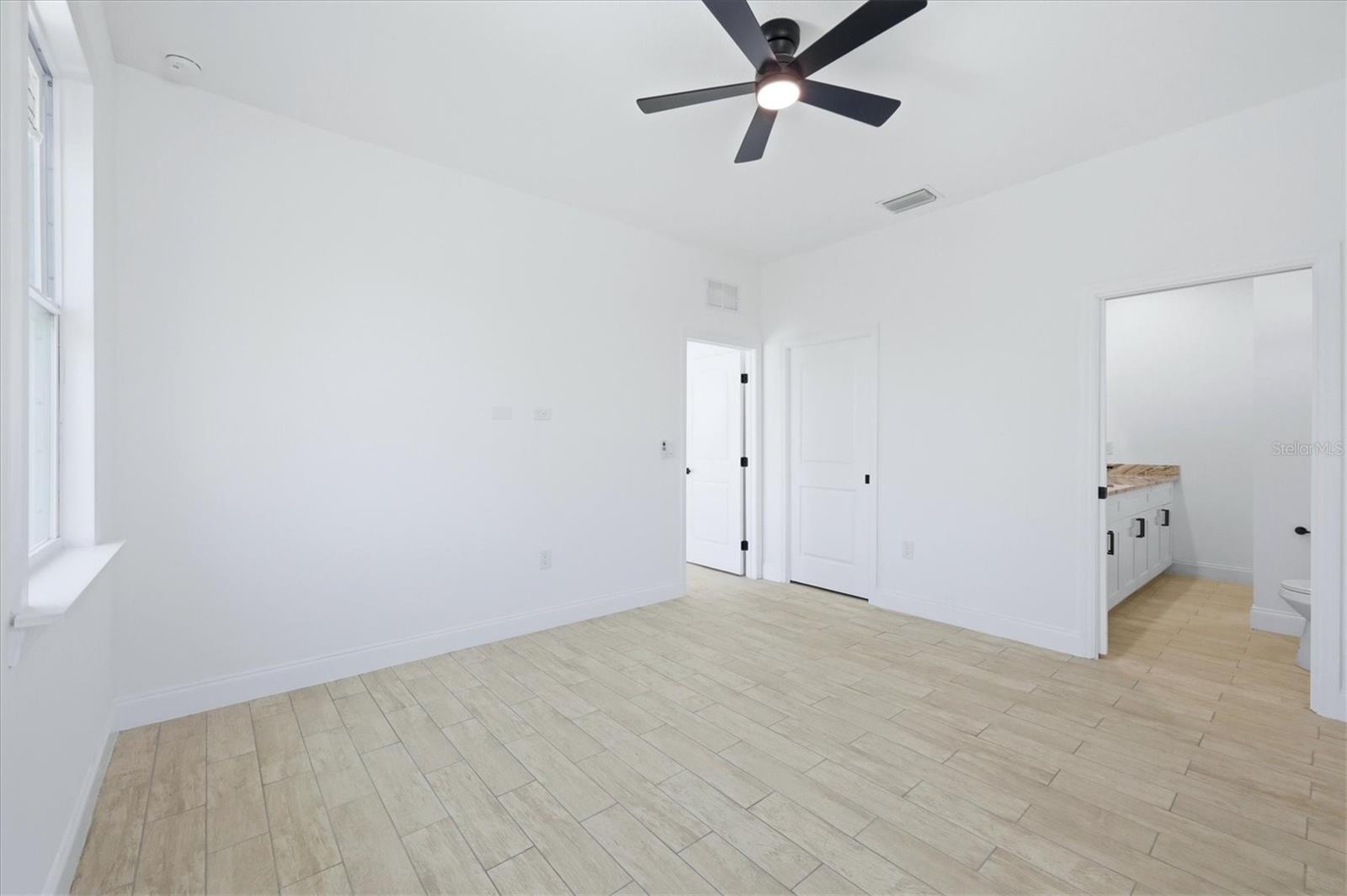 8 BANK CT, PLACIDA, FL, 33946