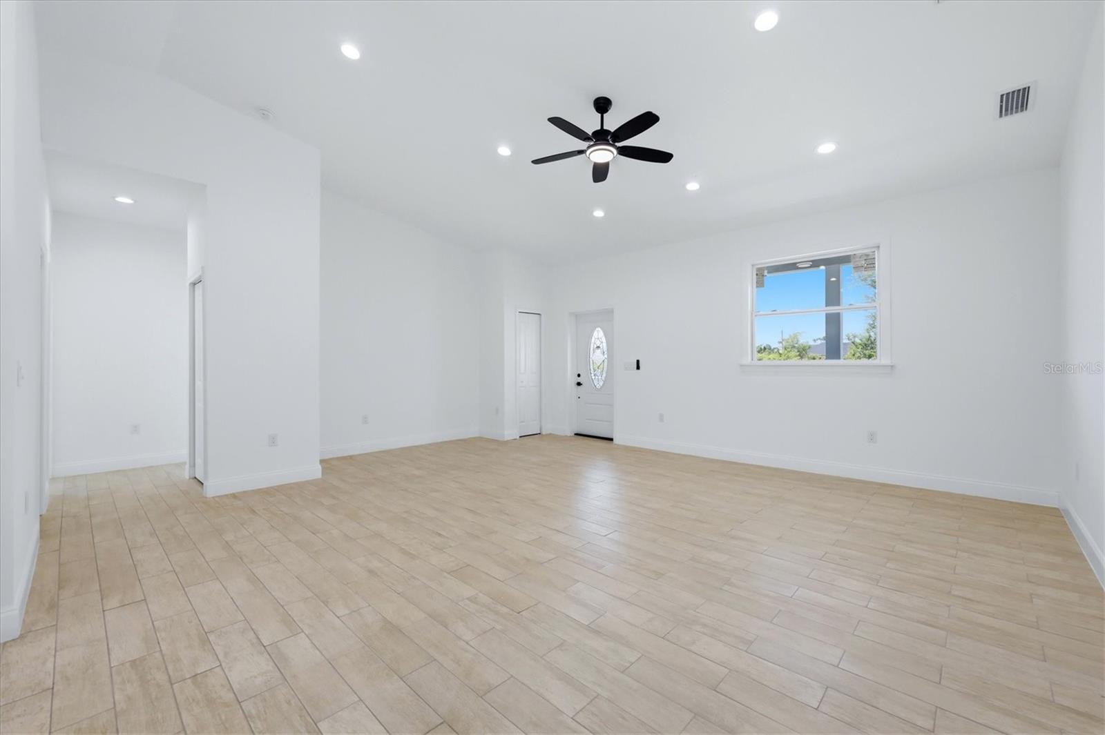 8 BANK CT, PLACIDA, FL, 33946