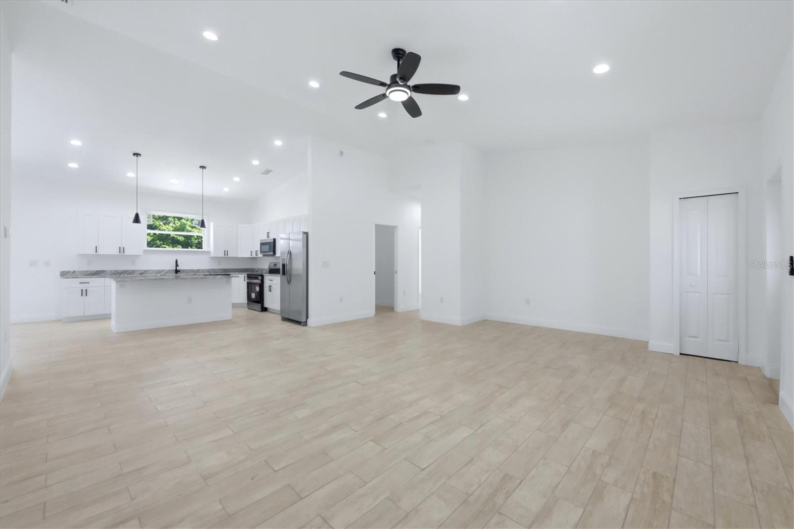 8 BANK CT, PLACIDA, FL, 33946