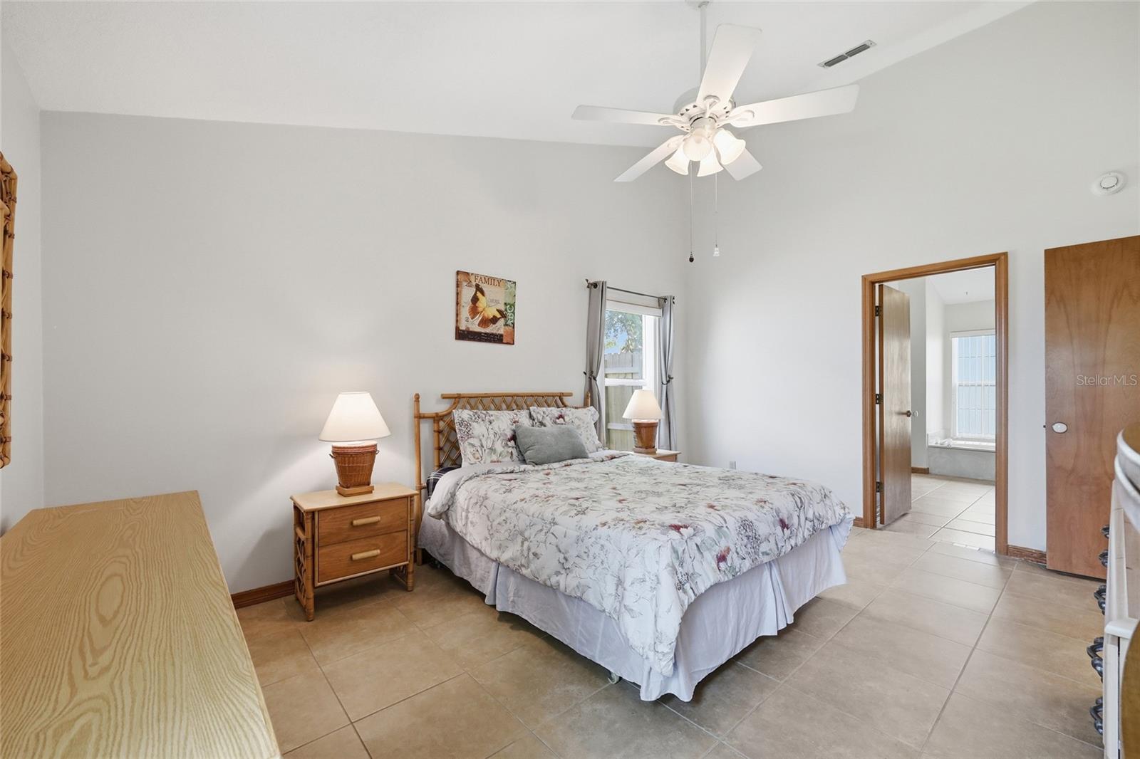 9516 CULLOWHEE CT, ORLANDO, FL, 32817