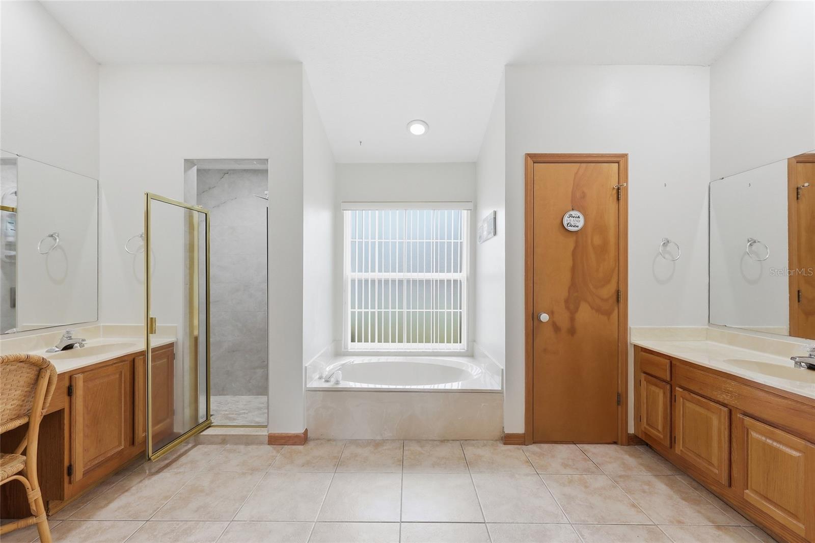 9516 CULLOWHEE CT, ORLANDO, FL, 32817