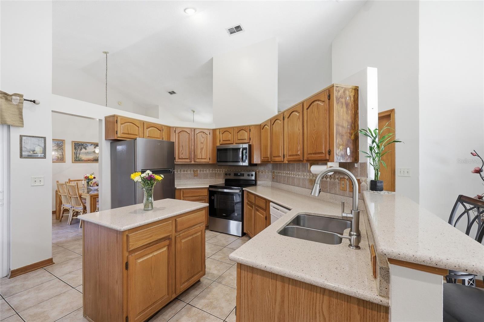 9516 CULLOWHEE CT, ORLANDO, FL, 32817