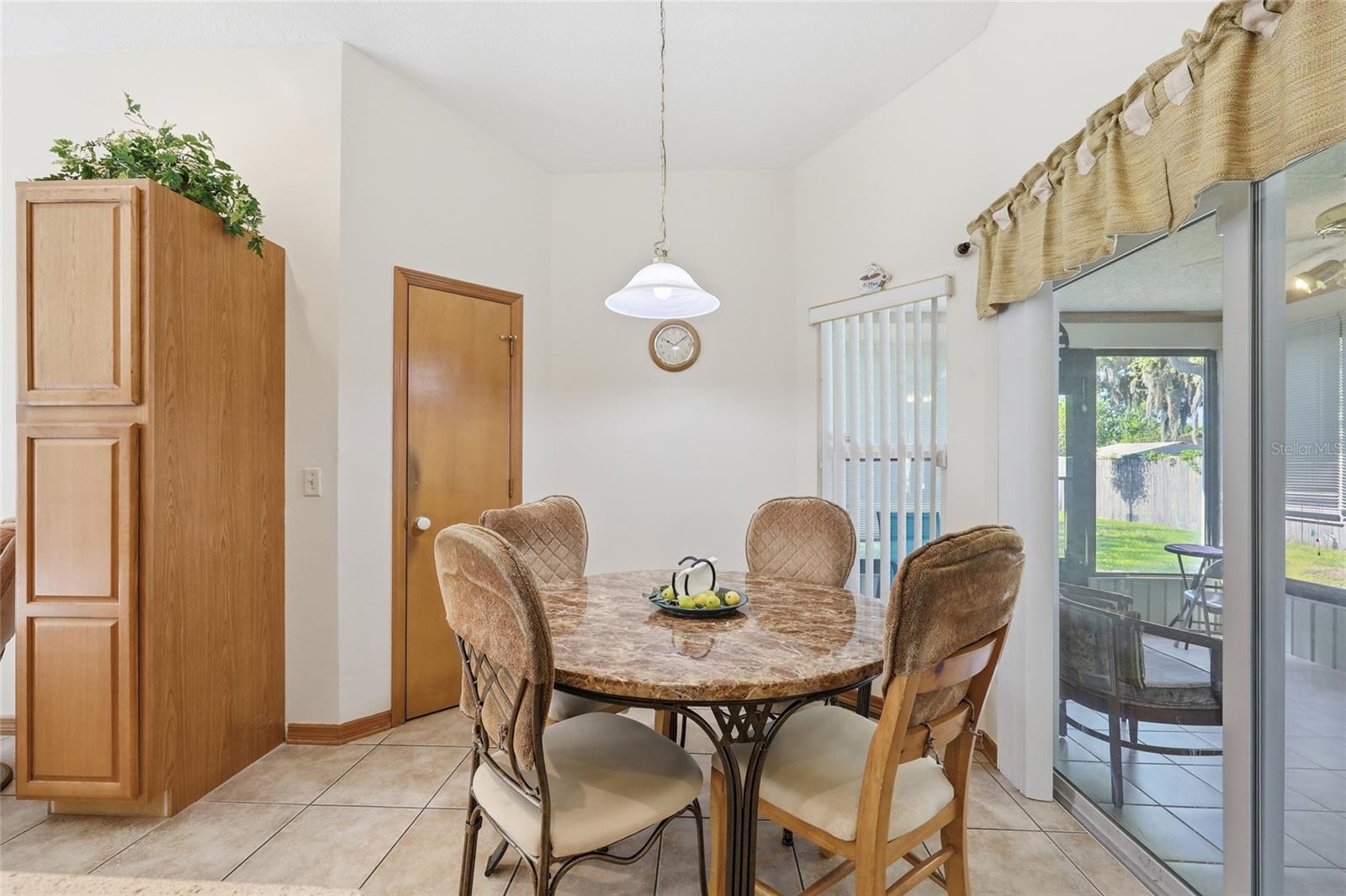 9516 CULLOWHEE CT, ORLANDO, FL, 32817