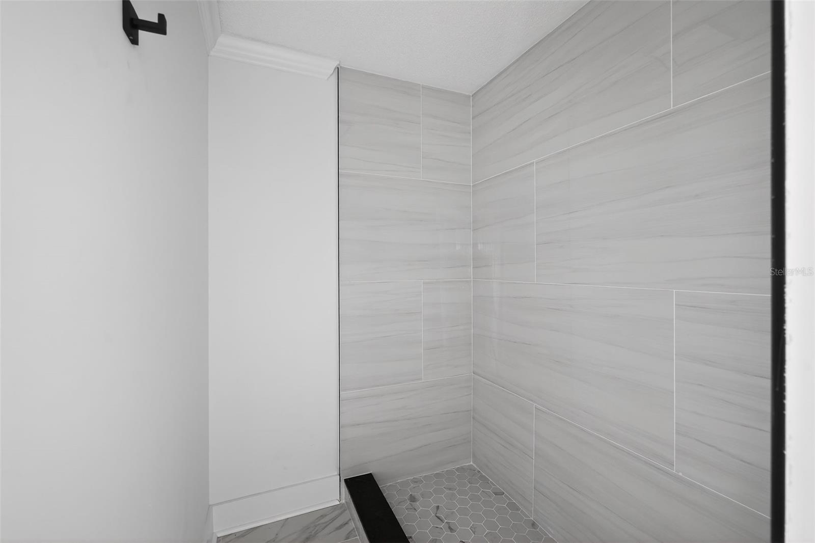 8301 RIVERSIDE DR NE, ST PETERSBURG, FL, 33702