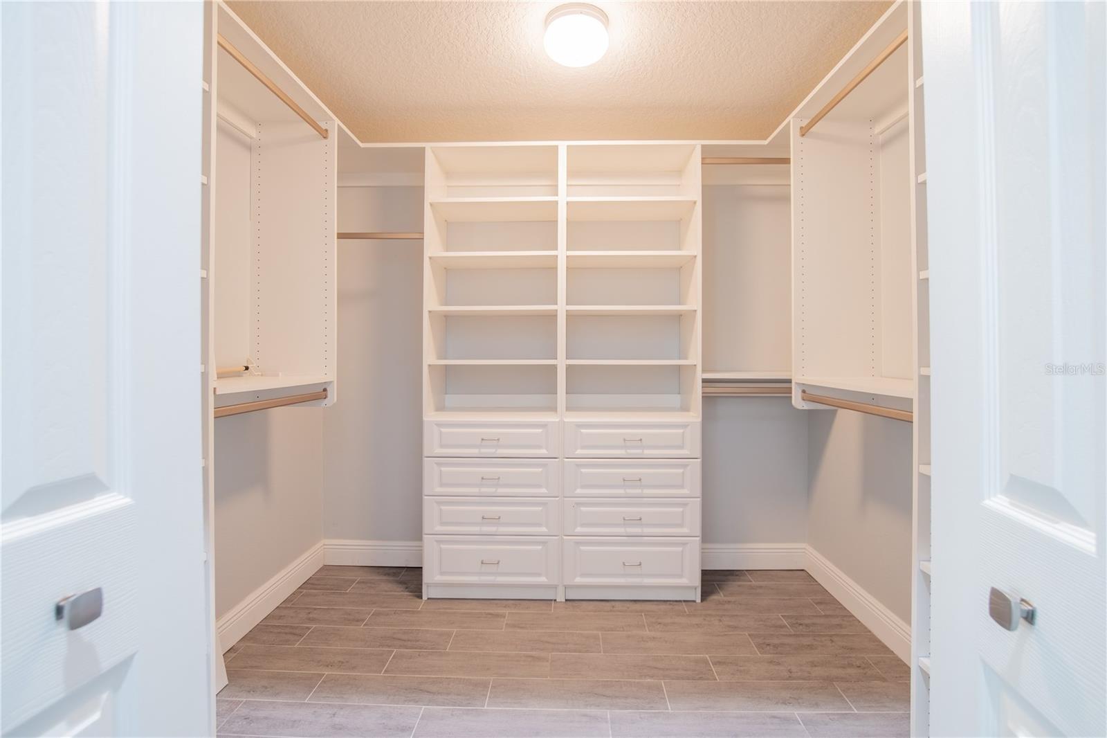 4810 WATER LARK WAY, VALRICO, FL, 33596