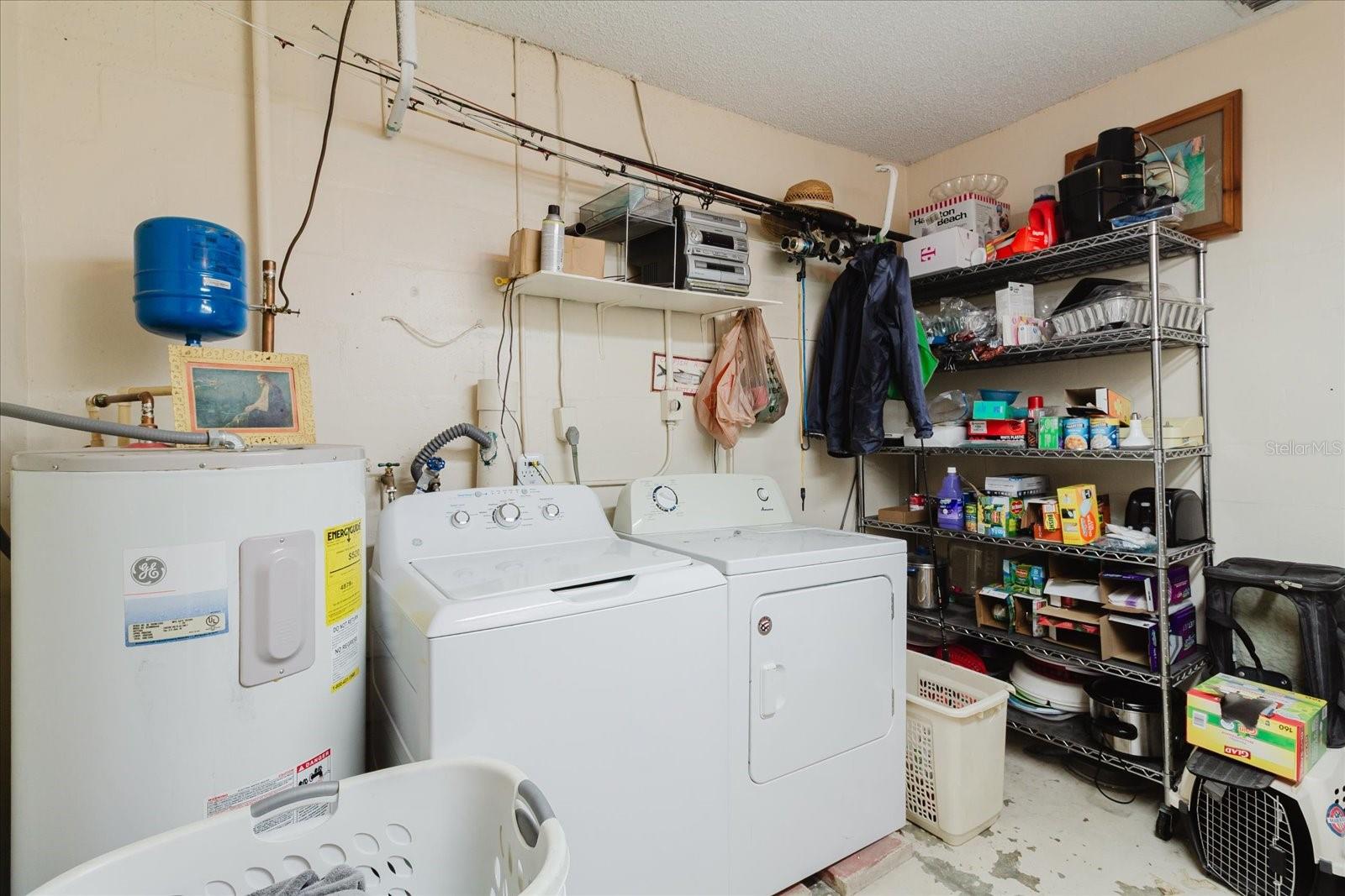 8300 54TH ST N, PINELLAS PARK, FL, 33781