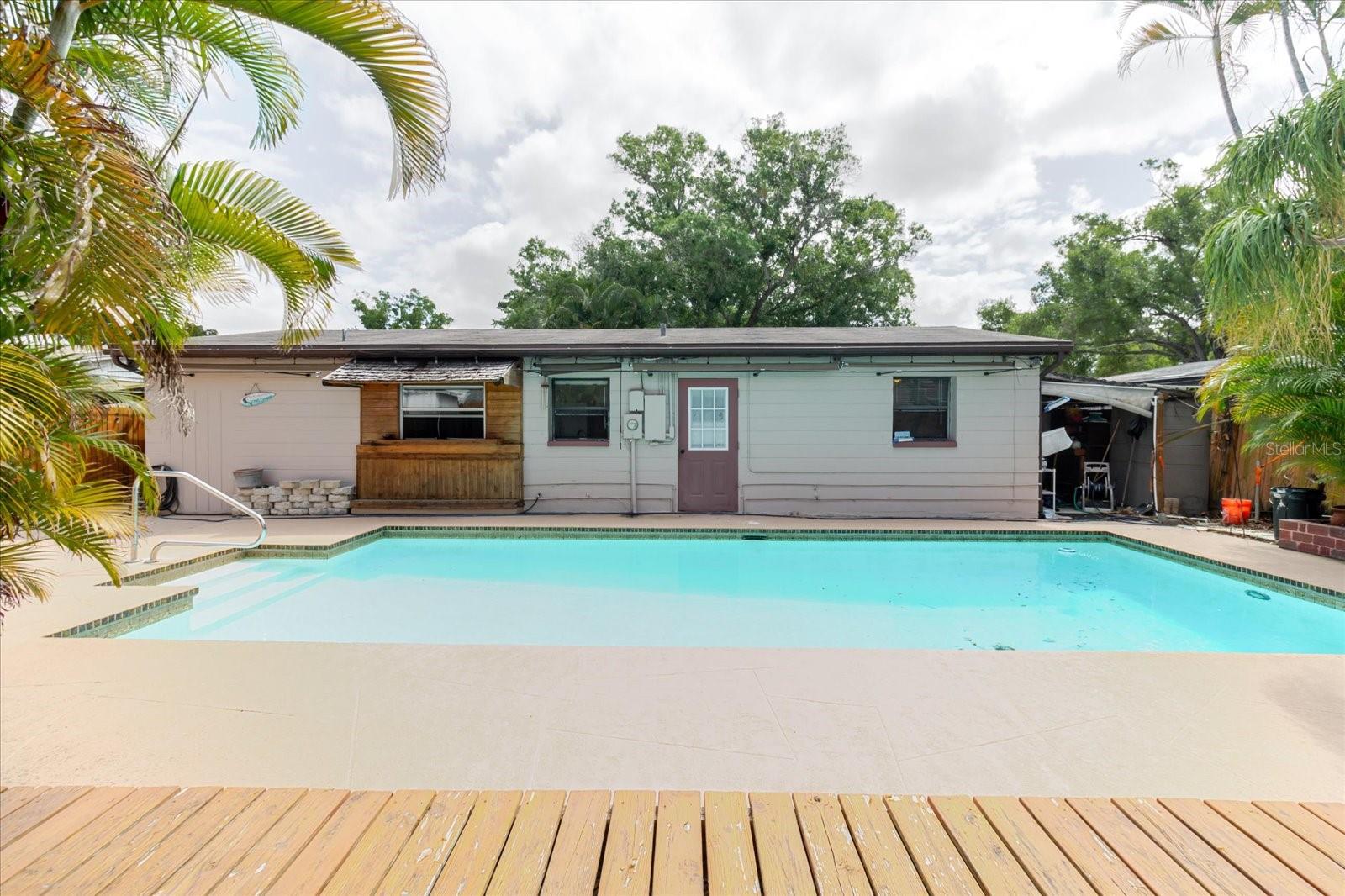 8300 54TH ST N, PINELLAS PARK, FL, 33781