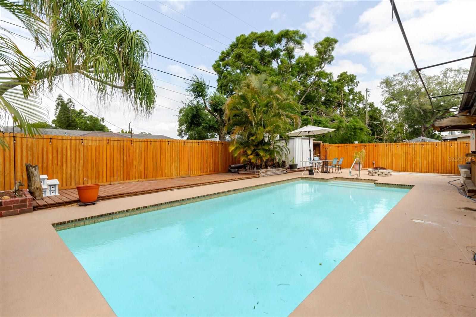 8300 54TH ST N, PINELLAS PARK, FL, 33781