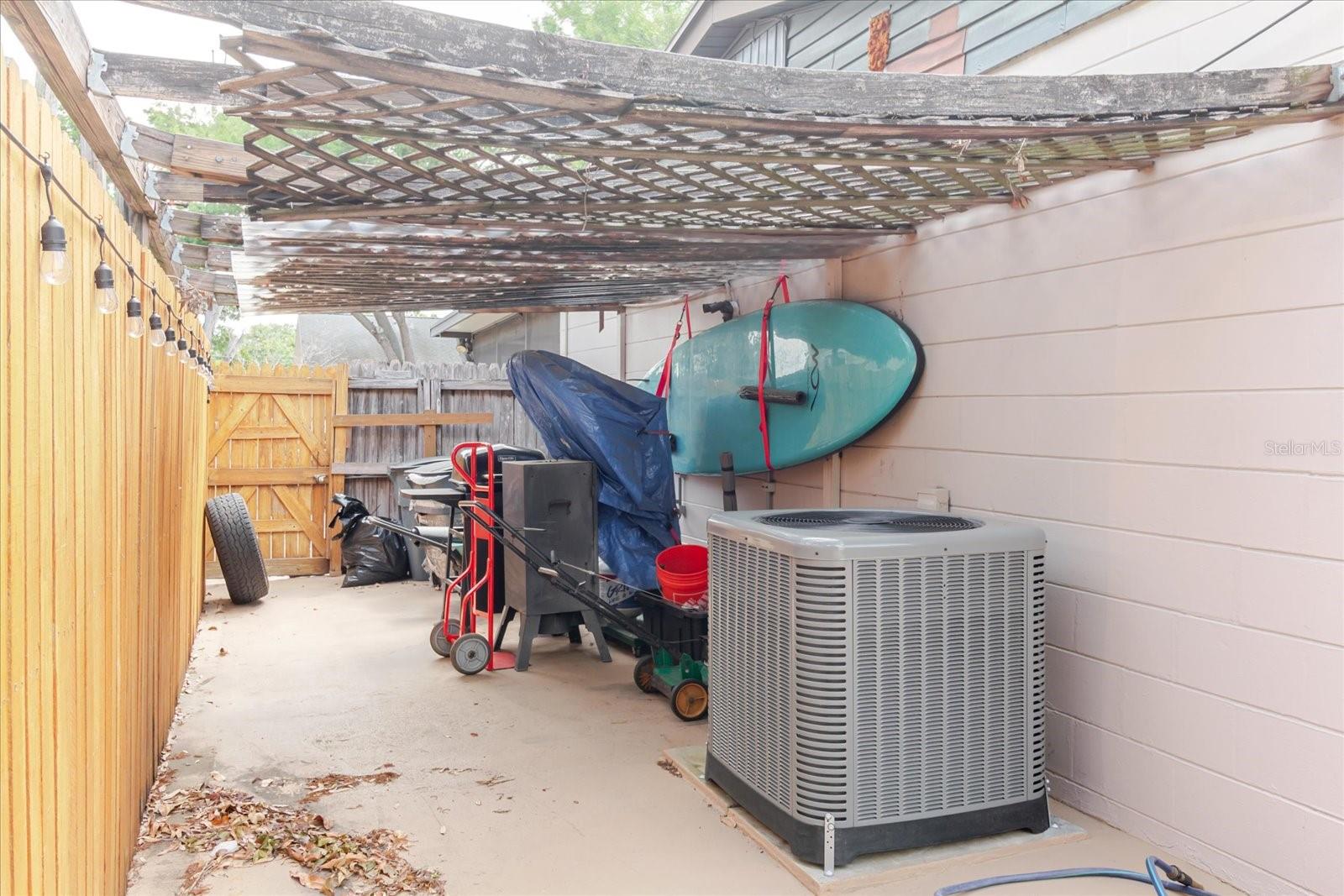 8300 54TH ST N, PINELLAS PARK, FL, 33781