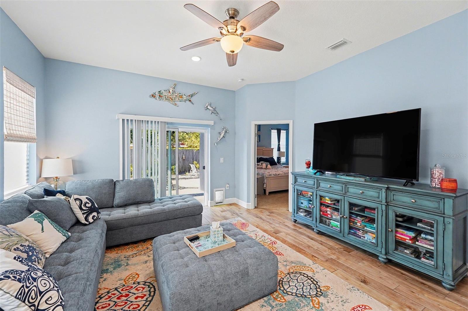 3409 E POWHATAN AVE, TAMPA, FL, 33610