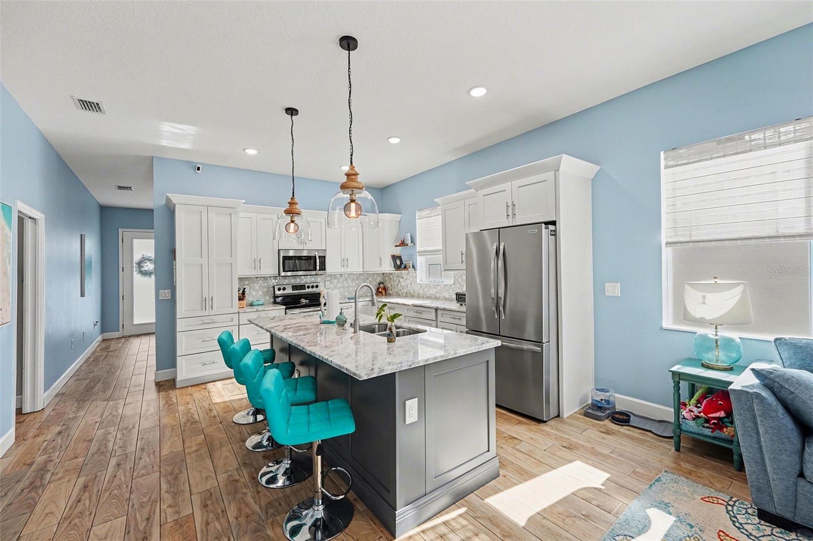 3409 E POWHATAN AVE, TAMPA, FL, 33610