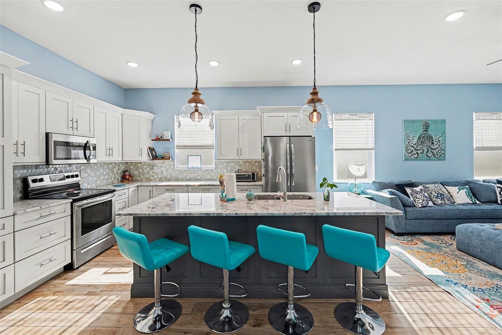 3409 E POWHATAN AVE, TAMPA, FL, 33610