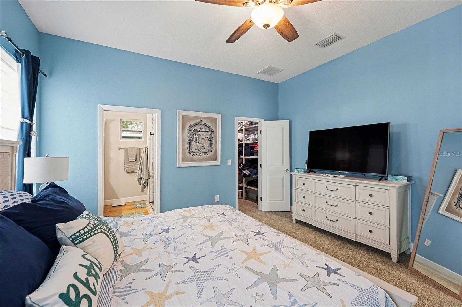 3409 E POWHATAN AVE, TAMPA, FL, 33610