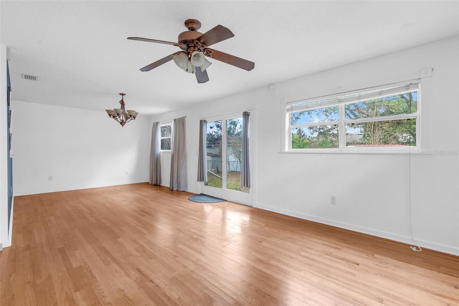 1500 ASBURY AVE, ORLANDO, FL, 32803