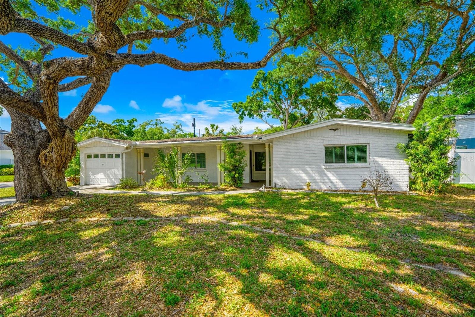 3315 W BEAUMONT ST, TAMPA, FL, 33611