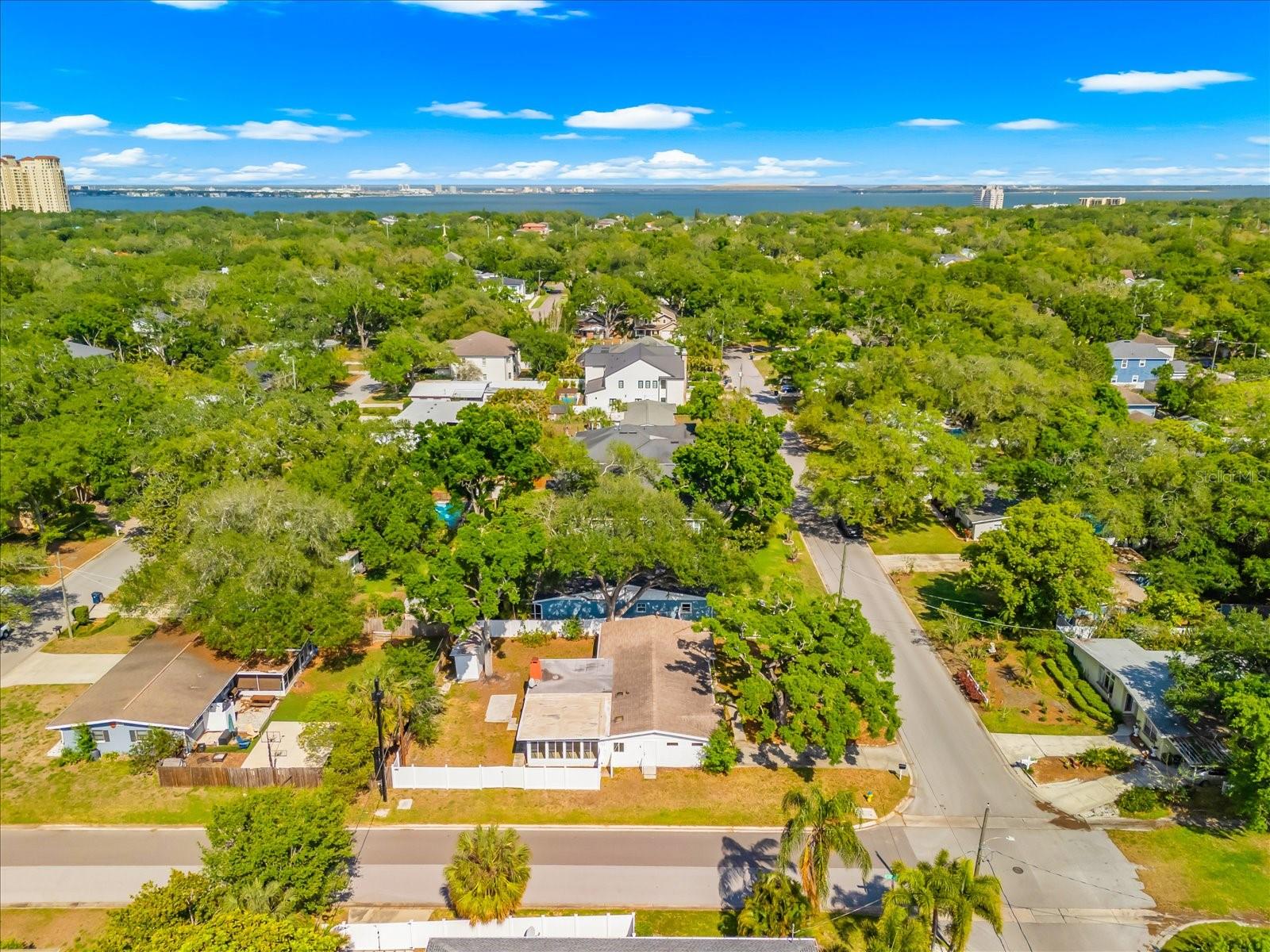 3315 W BEAUMONT ST, TAMPA, FL, 33611