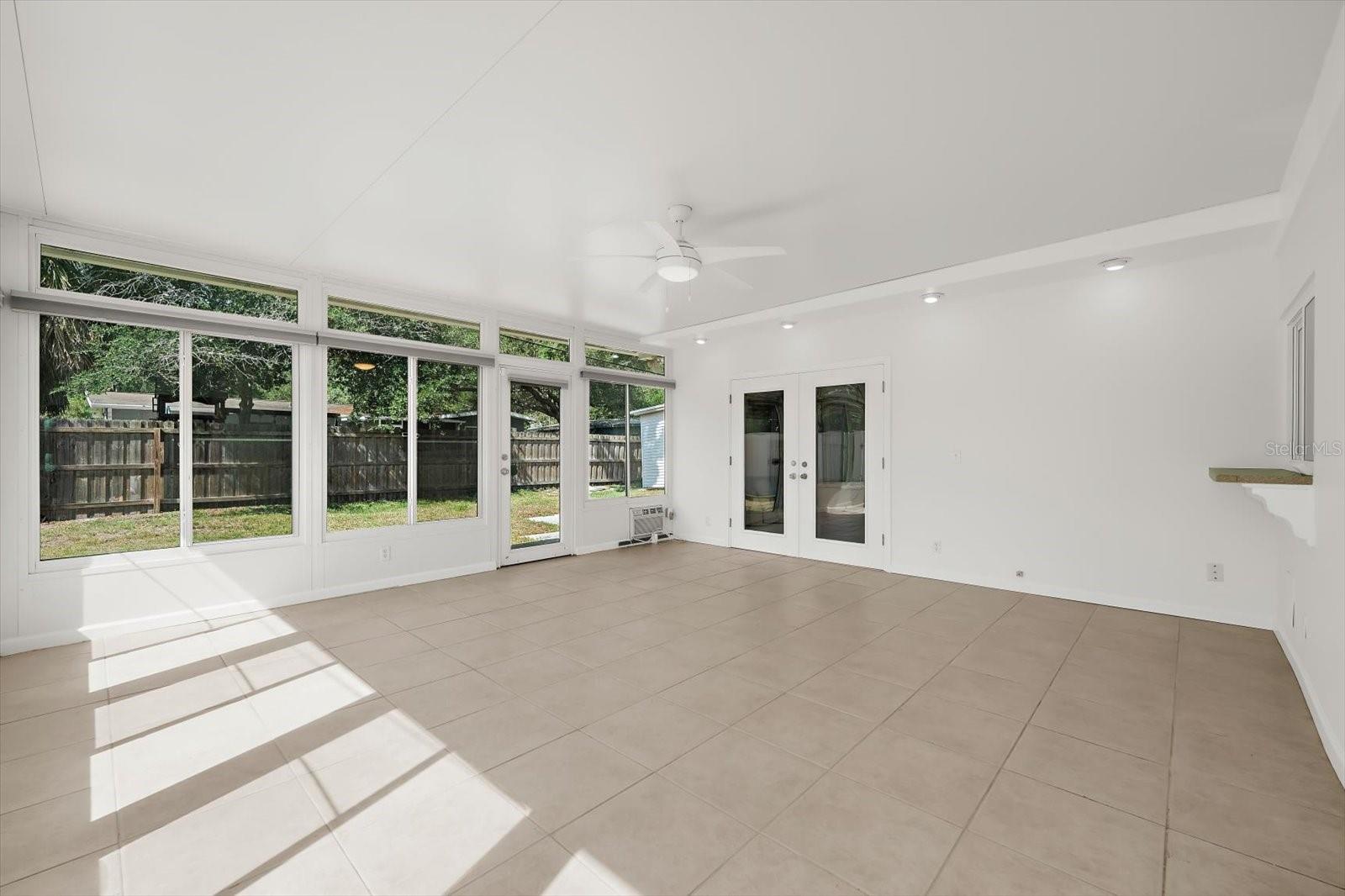 3315 W BEAUMONT ST, TAMPA, FL, 33611