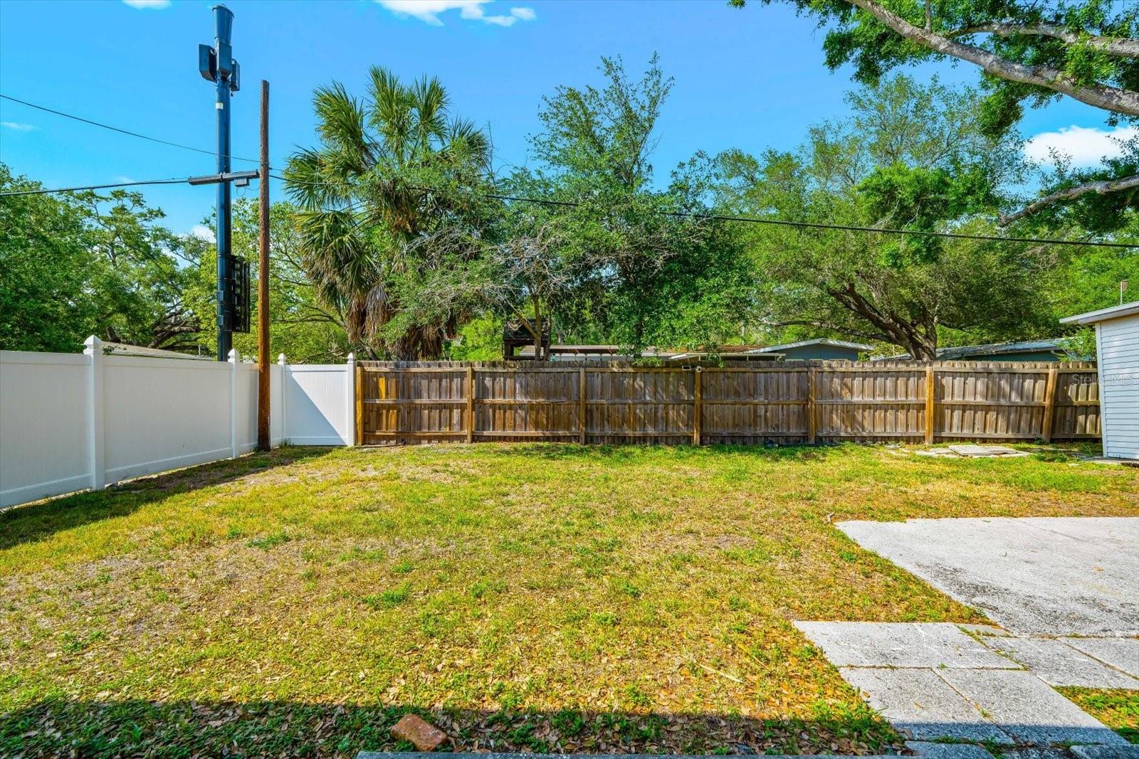 3315 W BEAUMONT ST, TAMPA, FL, 33611