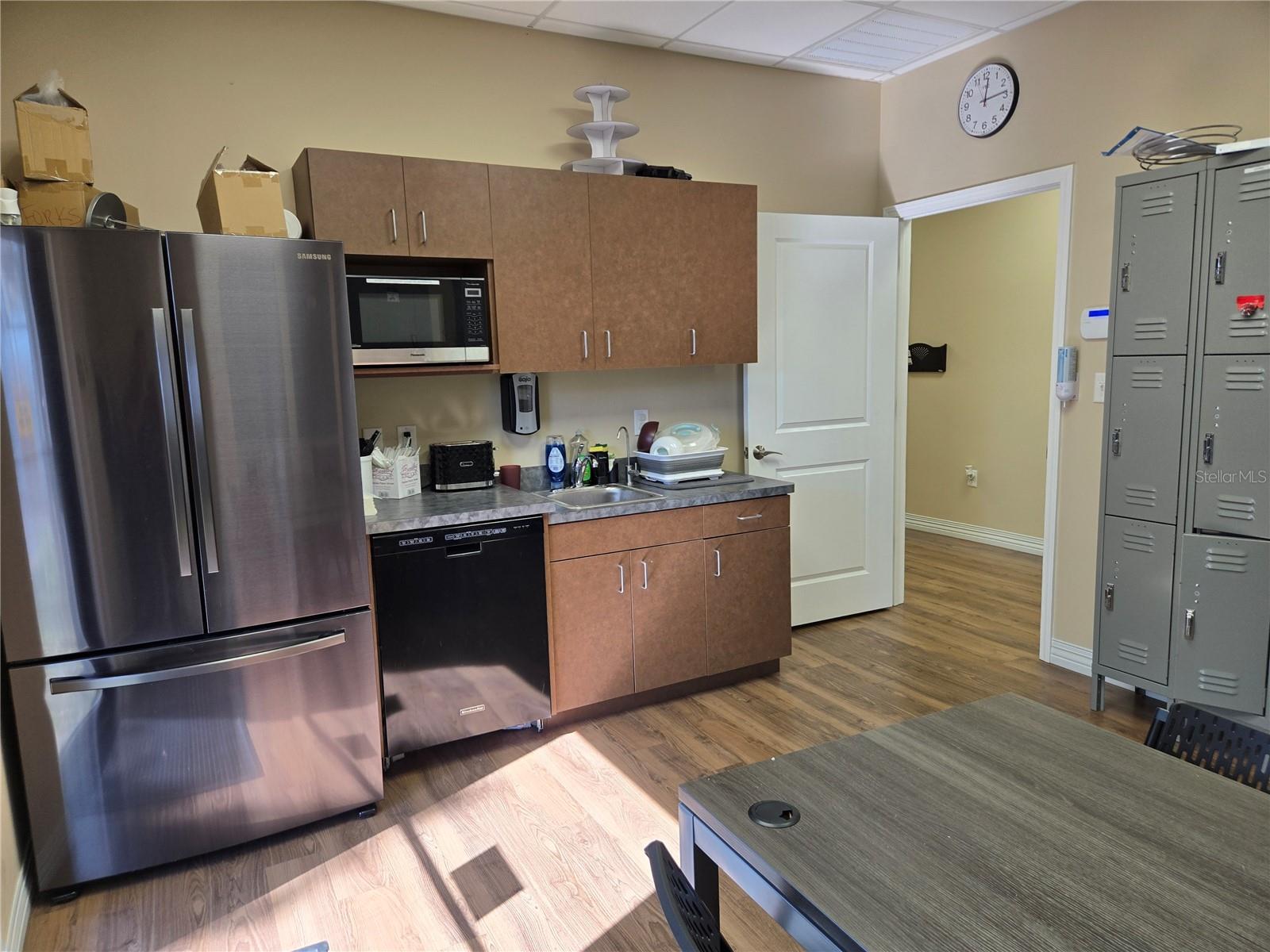 13555 AUTOMOBILE BLVD #200, CLEARWATER, FL, 33762