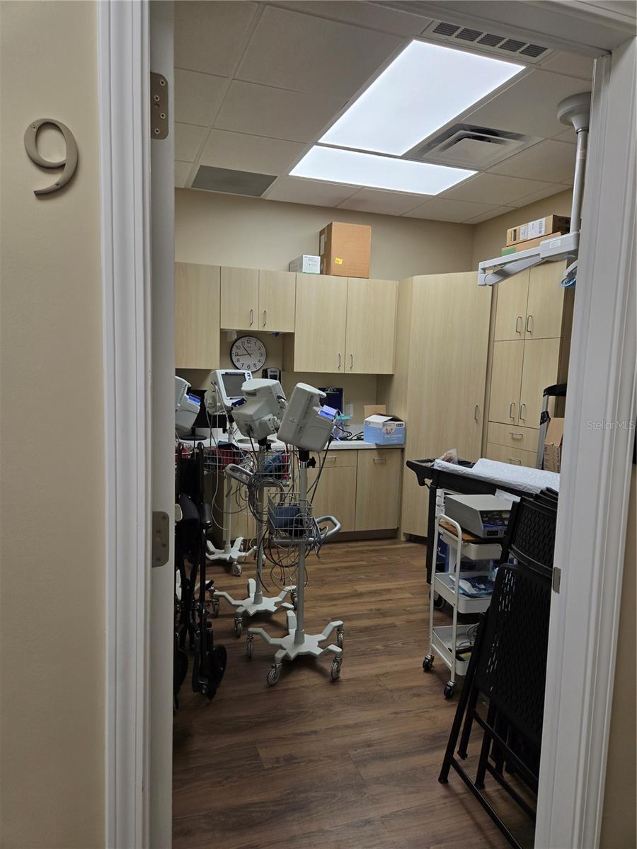 13555 AUTOMOBILE BLVD #200, CLEARWATER, FL, 33762