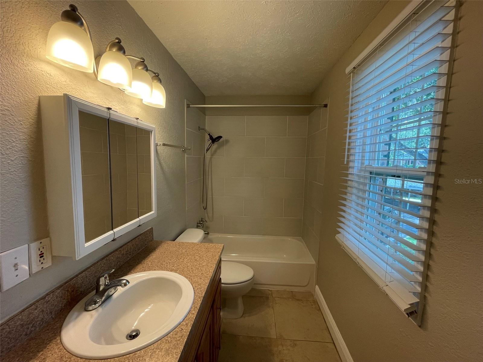 13686 ORANGE SUNSET DR #201, TAMPA, FL, 33618