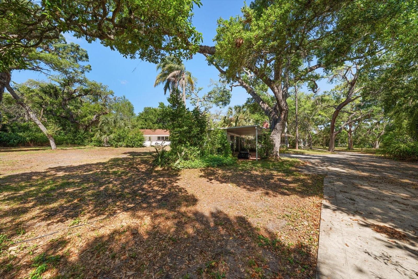 11496 74TH AVE, SEMINOLE, FL, 33772