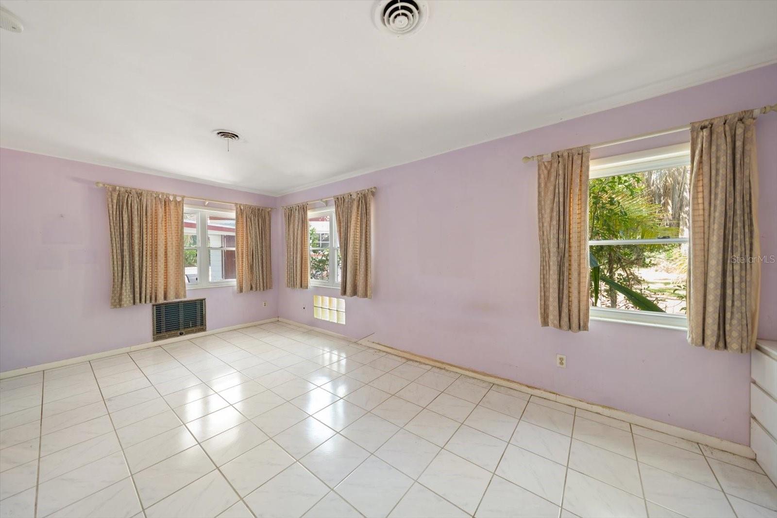 11496 74TH AVE, SEMINOLE, FL, 33772