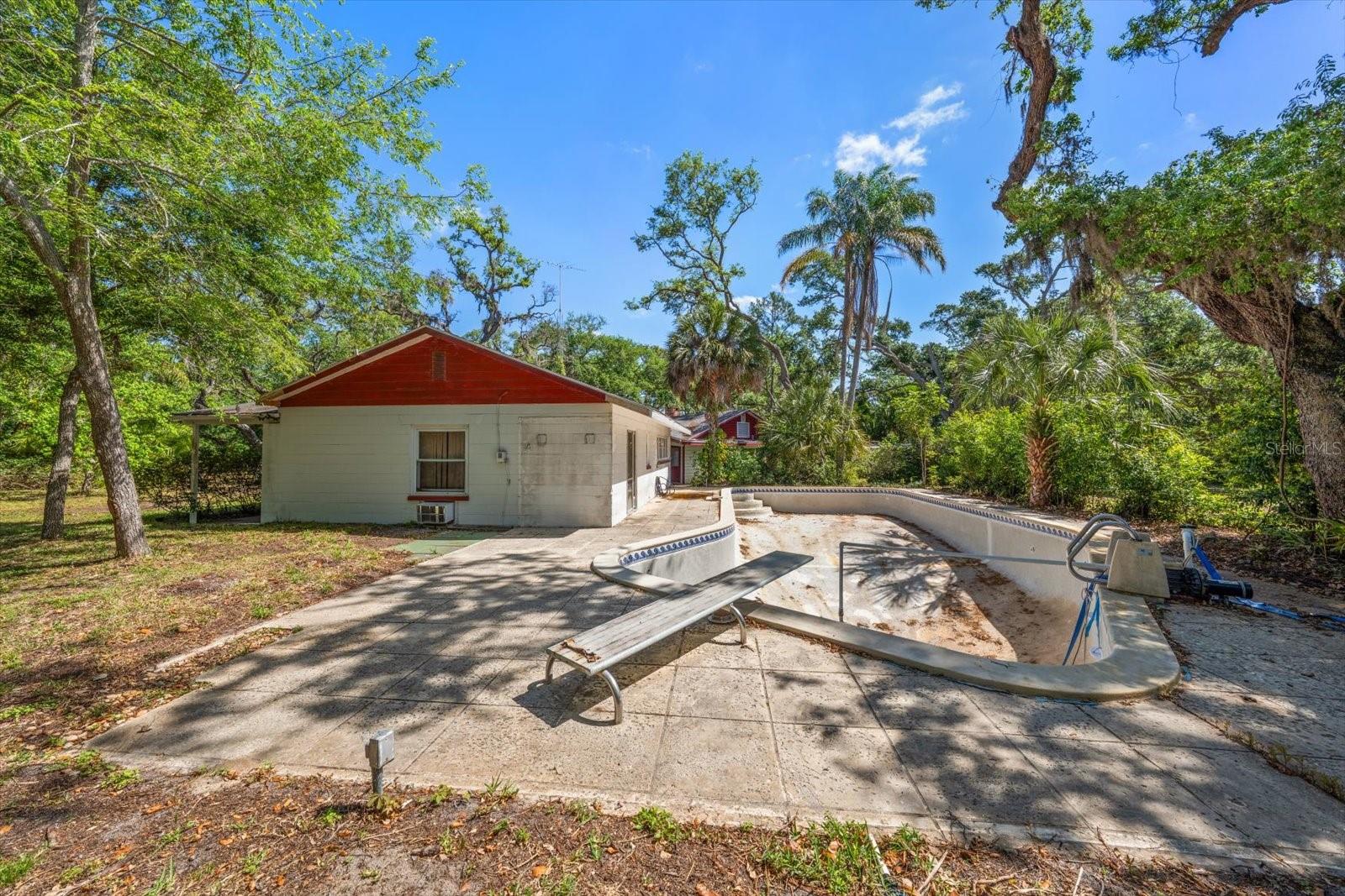 11496 74TH AVE, SEMINOLE, FL, 33772